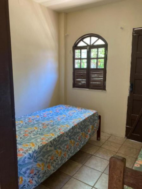 Casa 3Q Nascente Arejada em Sítio no bairro Jardim Armação